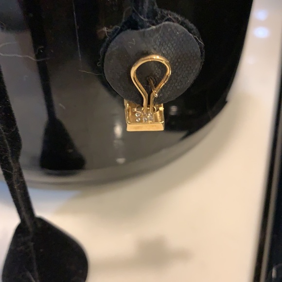 diamonds and 14kt gold earrings - Picture 3 of 7